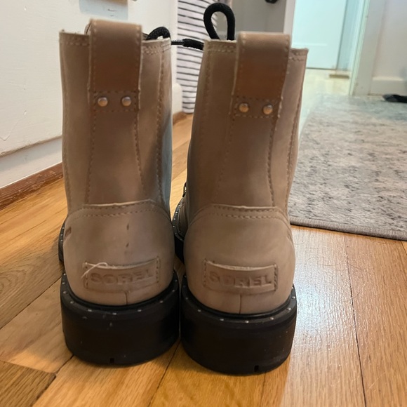 Sorel Lennox lace up boot - Picture 3 of 6